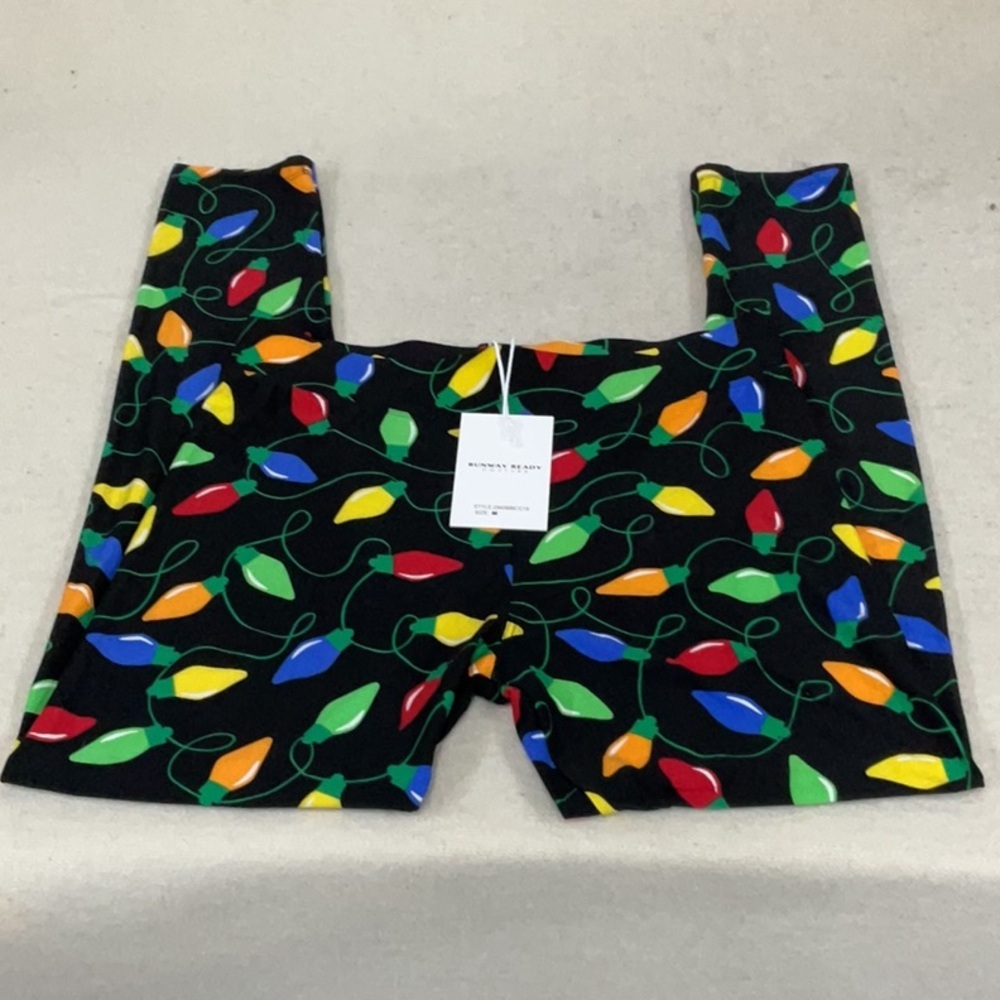 NWT woman’s Runway Ready couture leggings